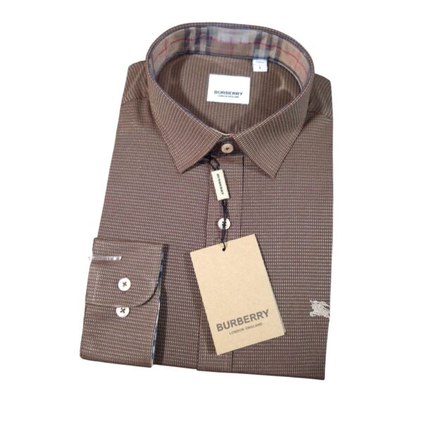 Burberry Manga Larga